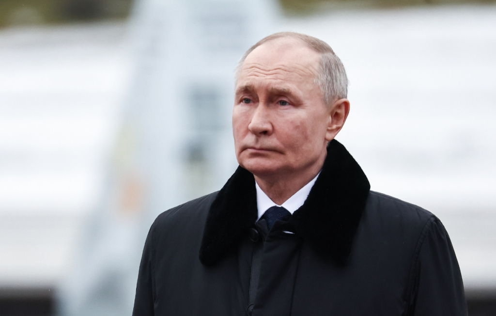 Путин: Год защитника Отечества в РФ посвящен ветеранам войны и участникам